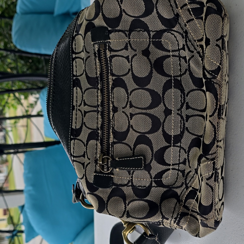 Coach Black and Cream Women's Bag